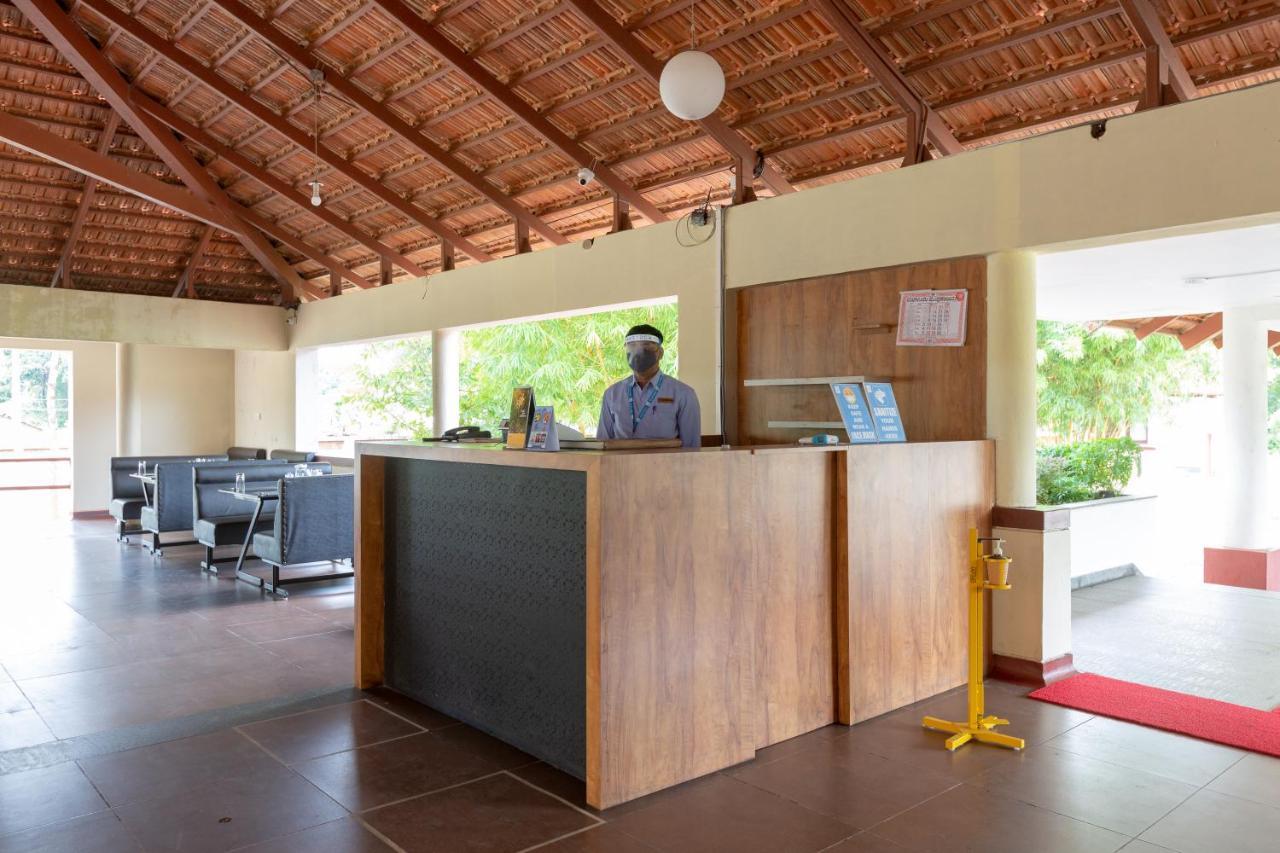 Kstdc Hotel Mayura Yagachi, Belur Belur  Экстерьер фото