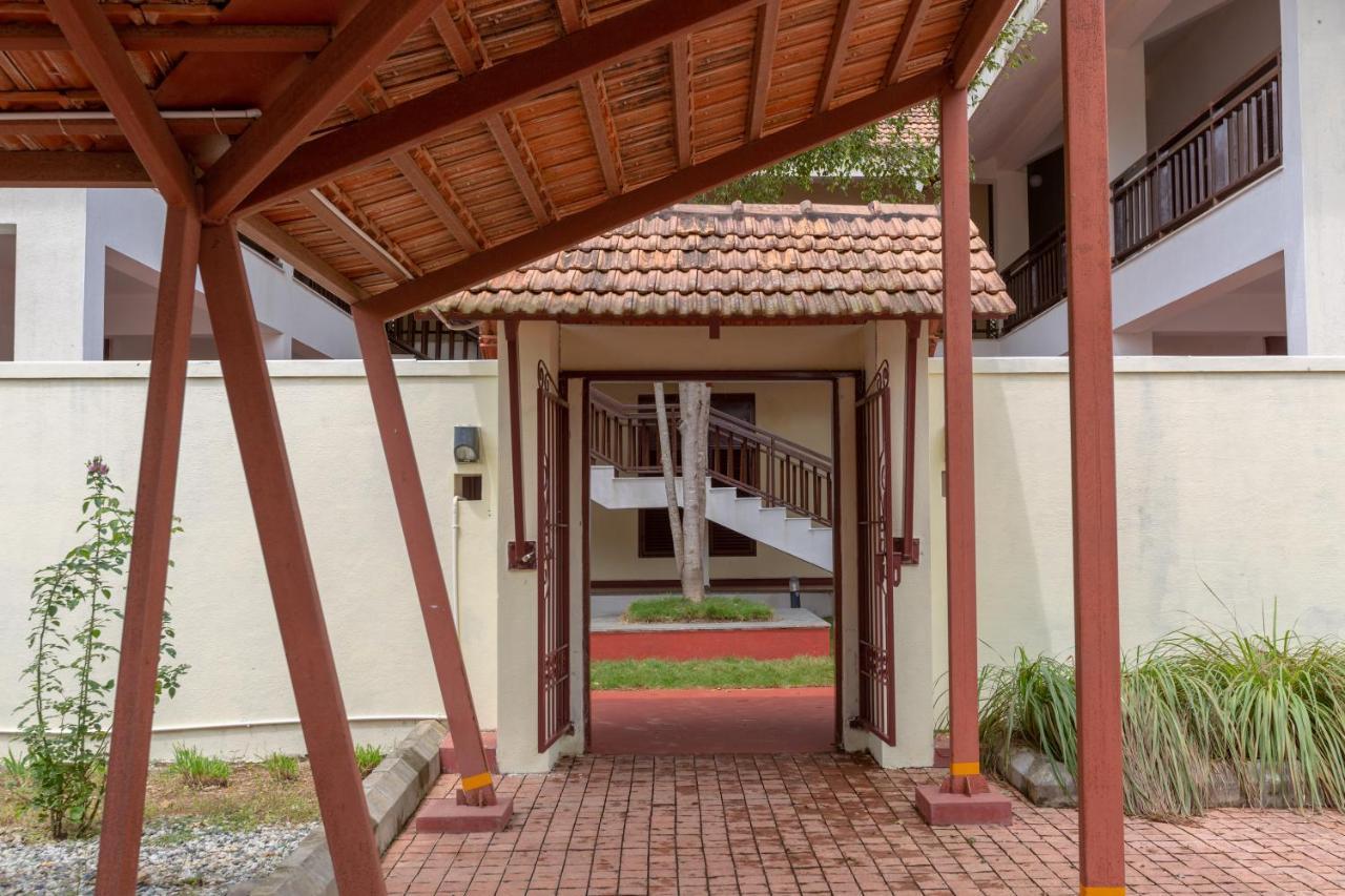 Kstdc Hotel Mayura Yagachi, Belur Belur  Экстерьер фото